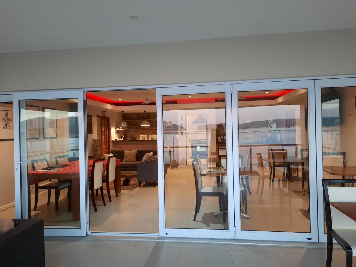 Phoenix Lodge And Waterside Accommodation Knysna Exteriér fotografie