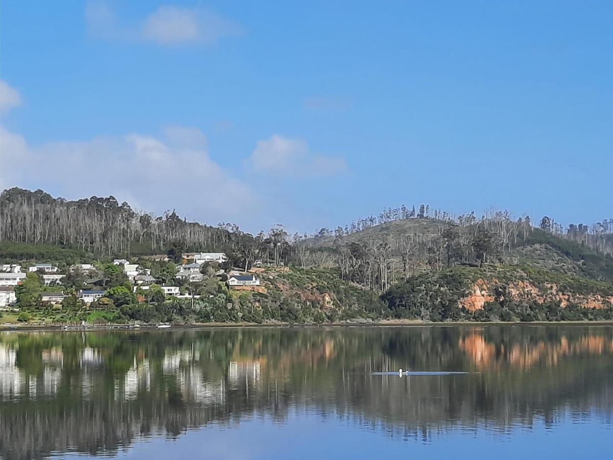 Phoenix Lodge And Waterside Accommodation Knysna Exteriér fotografie