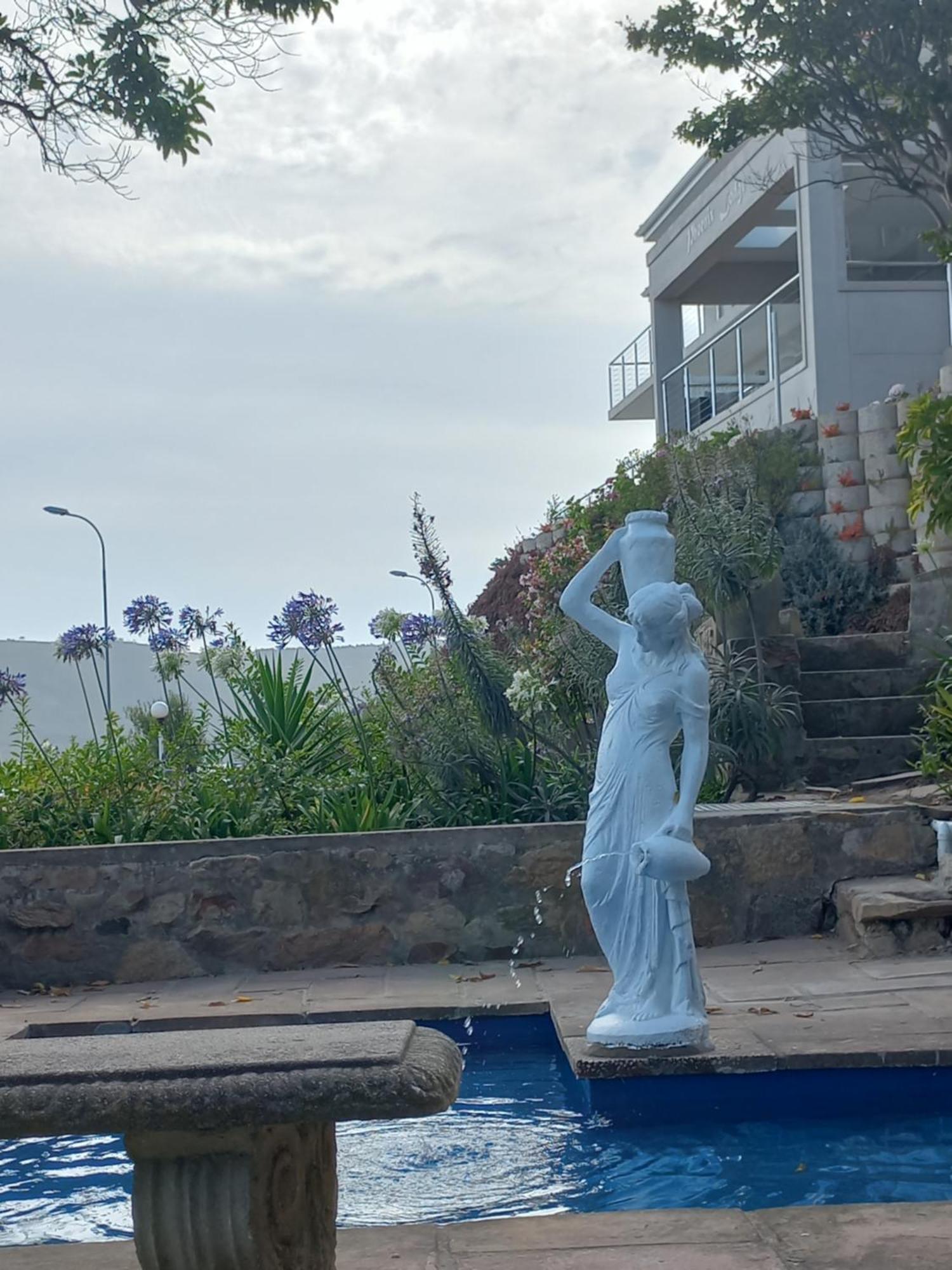 Phoenix Lodge And Waterside Accommodation Knysna Exteriér fotografie